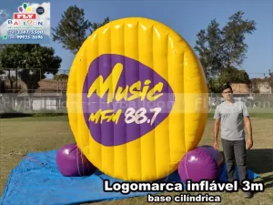logotipo inflável promocional rádio music fm